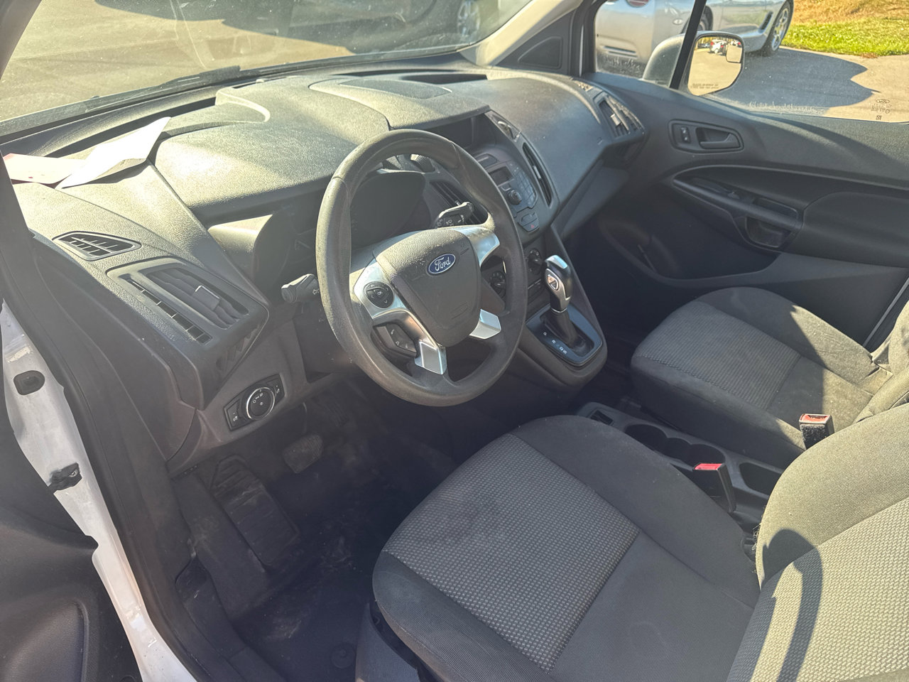 Used 2014 Ford Transit Connect XL image 9