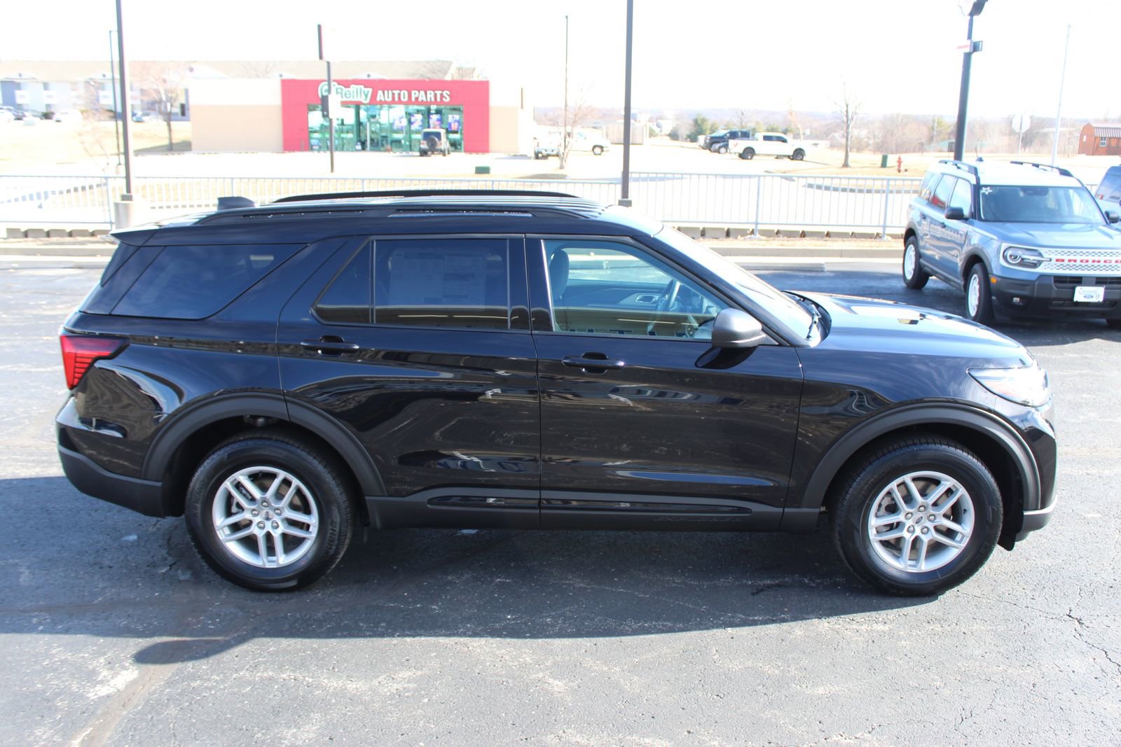 New 2026 Ford Explorer Active image 8