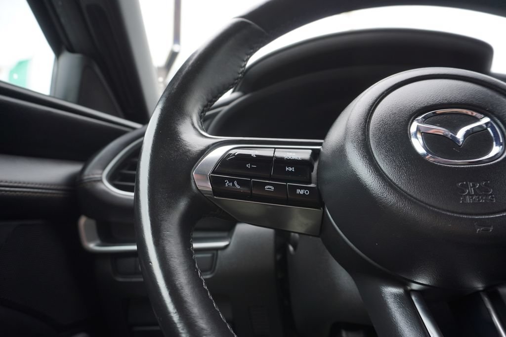 Used 2024 MAZDA MAZDA3 s FWD image 21