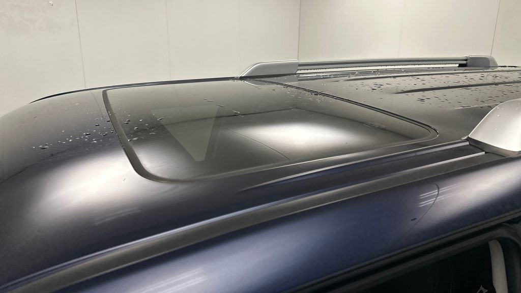 Used 2024 Toyota 4Runner Limited AWD/4WD image 12