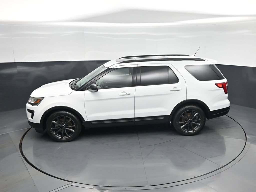 Used 2019 Ford Explorer XLT w/ Equipment Group 202A FWD image 38