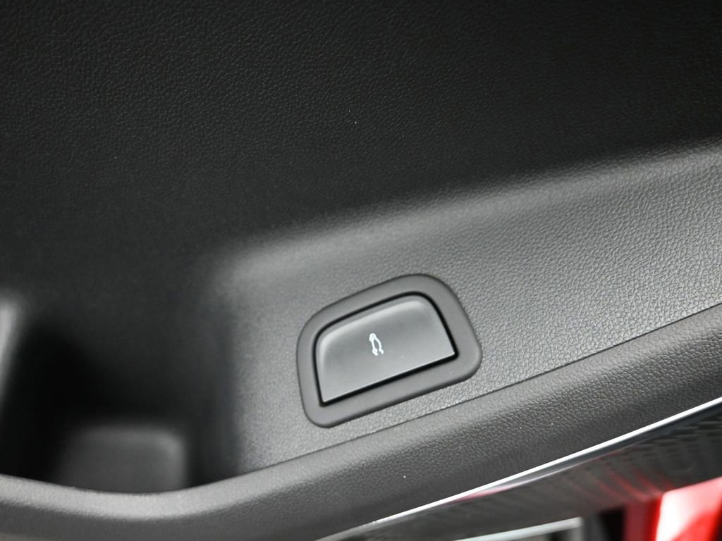 New 2026 Chevrolet Traverse RS image 24