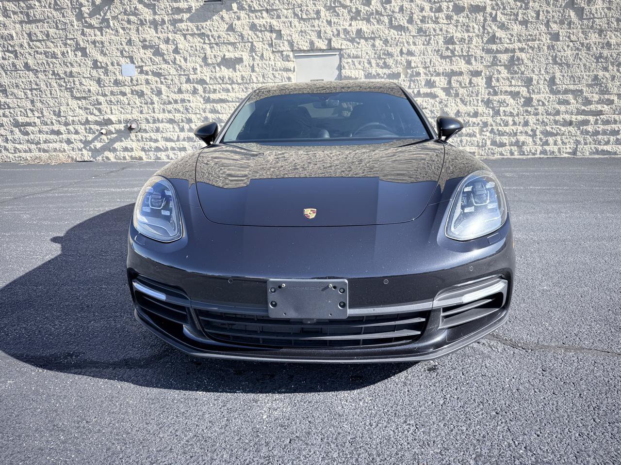 Used 2020 Porsche Panamera RWD image 8