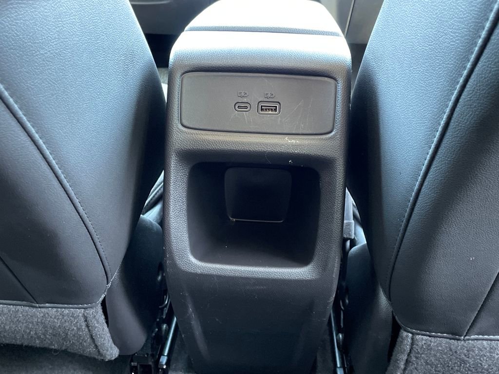 Used 2025 Chevrolet Trax LT image 14