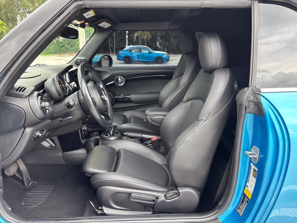 Used 2018 MINI Cooper S FWD image 14