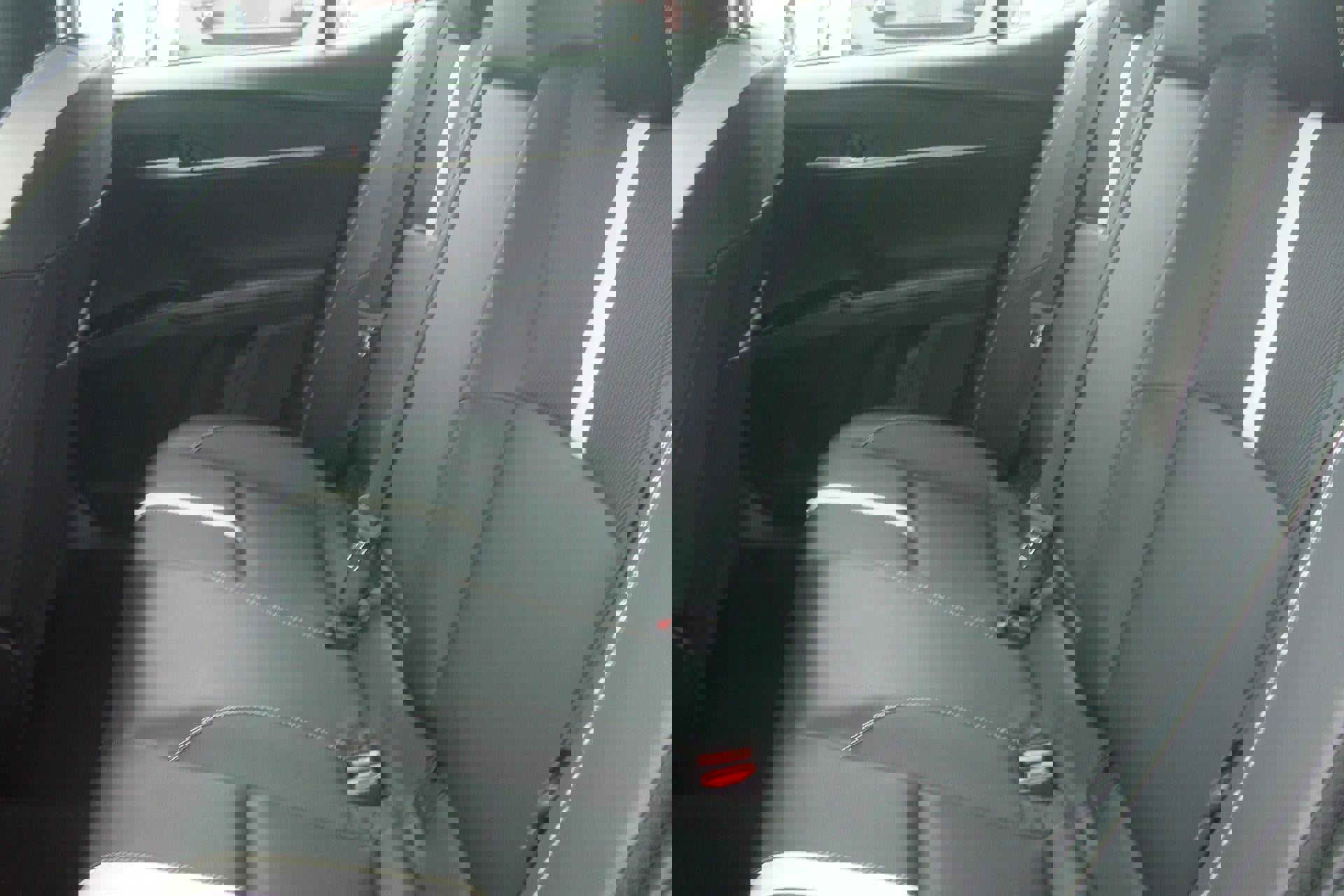 Used 2025 Toyota Camry SE image 23