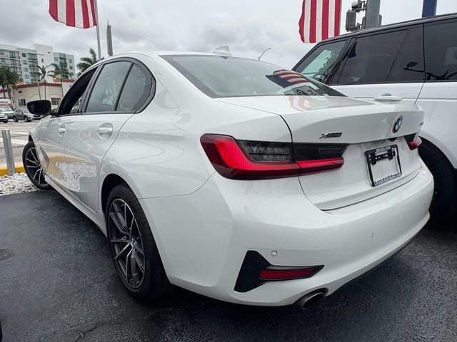 Used 2022 BMW 330i xDrive Sedan w/ Driving Assistance Package image 7