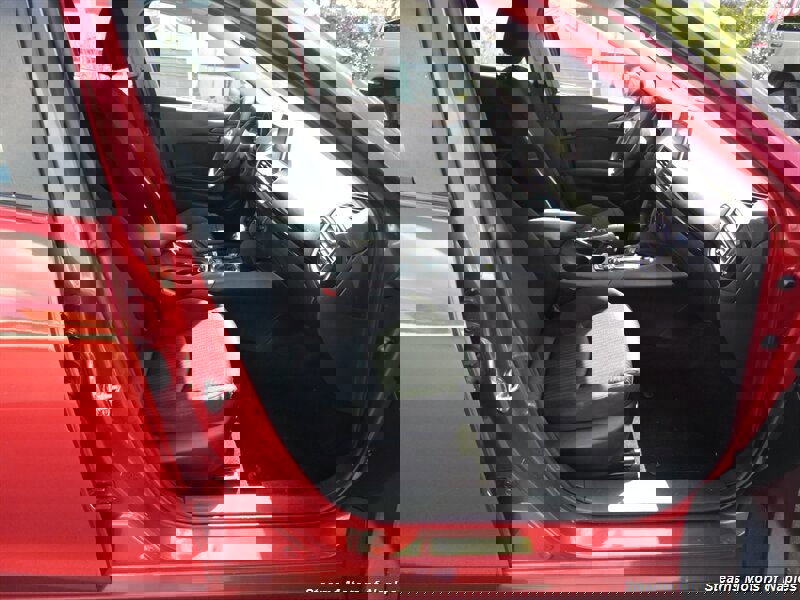 Used 2015 MAZDA MAZDA3 i Sport image 44