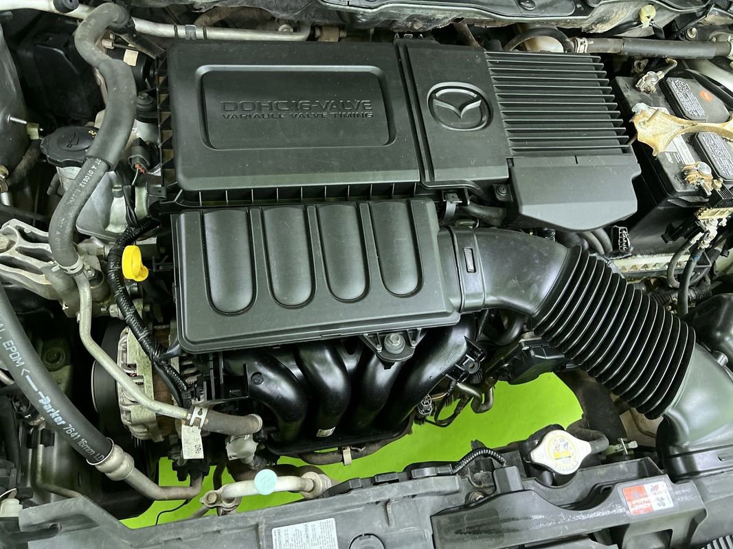 Used 2012 MAZDA MAZDA2 Sport FWD image 28