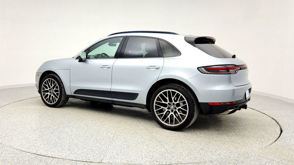 Used 2020 Porsche Macan AWD with Premium Package Plus image 7