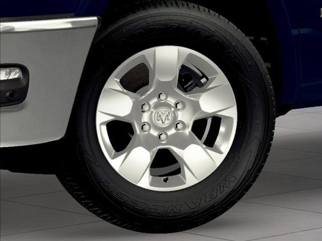 New 2026 RAM 1500 4x4 Crew Cab image 9