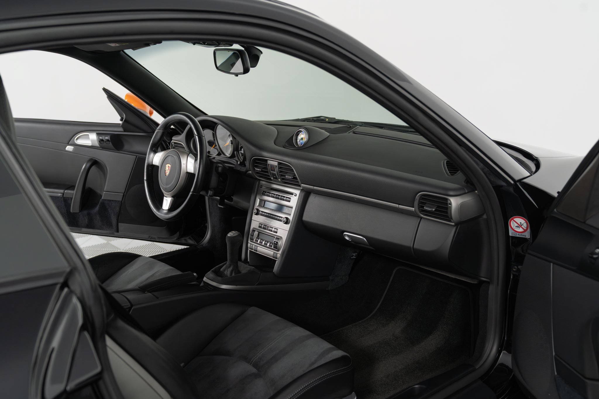 Used 2007 Porsche 911 GT3 RS RWD image 9