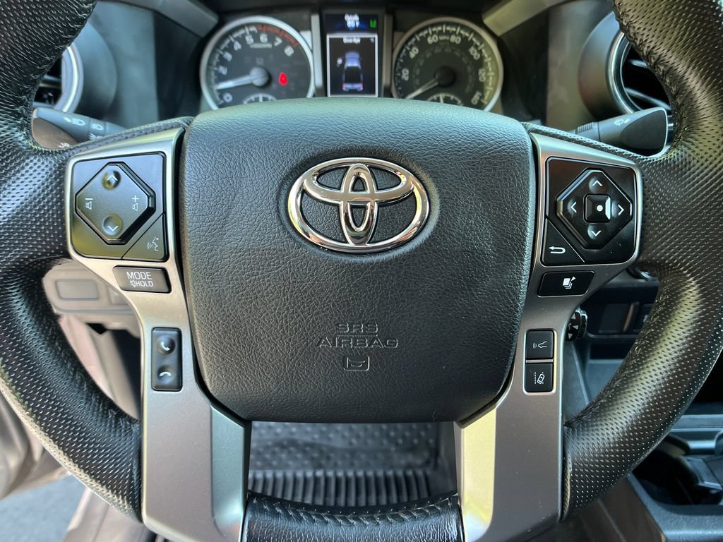 Certified 2022 Toyota Tacoma SR5 w/ SR5 Appearance Package (SM) AWD/4WD image 14