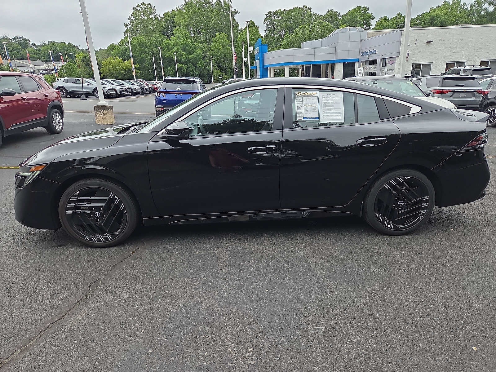 Used 2026 Nissan Sentra SR w/ Floor Mat Package FWD image 6