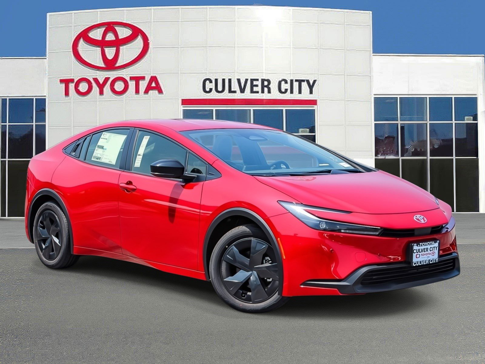New 2026 Toyota Prius LE FWD image 1