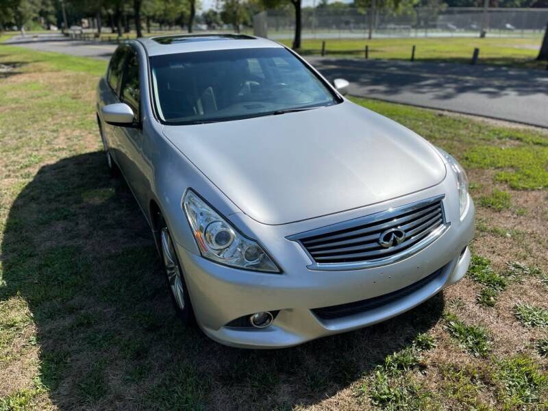 Used 2012 INFINITI G37 x Sedan w/ Premium Pkg image 12