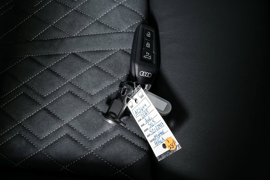 New 2025 Audi SQ5 Premium Plus AWD/4WD image 26