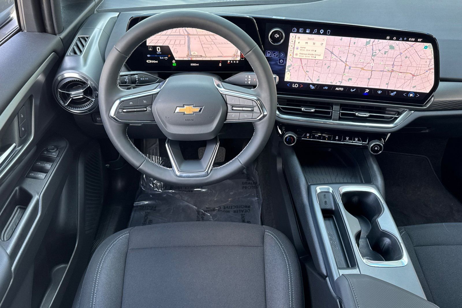 Used 2026 Chevrolet Equinox EV LT w/ Comfort Package image 17