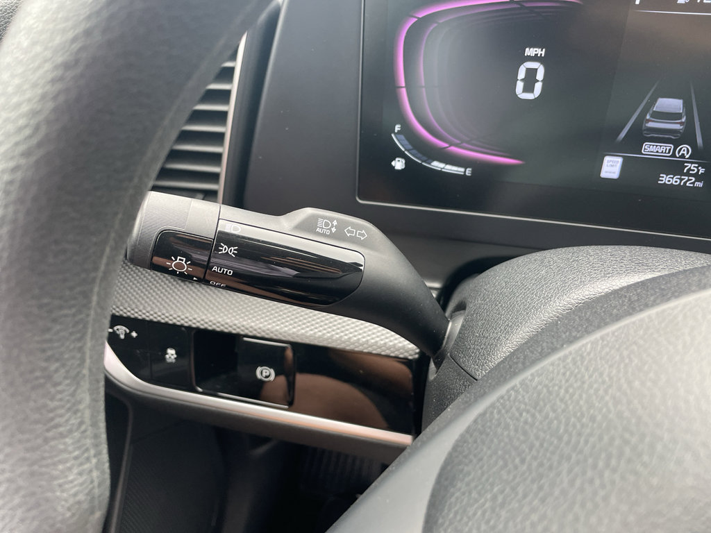 Used 2024 Kia Sportage LX image 20