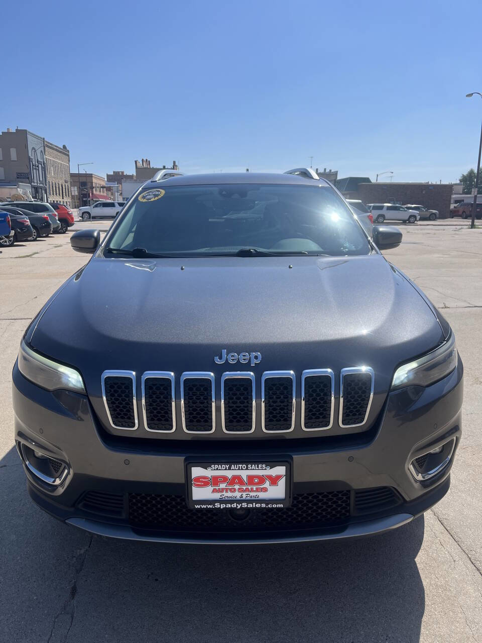 Used 2019 Jeep Cherokee Limited w/ Technology Group image 4