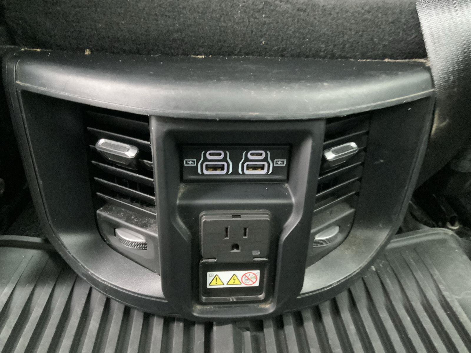 Used 2024 RAM 2500 Laramie w/ Safety Group AWD/4WD image 56