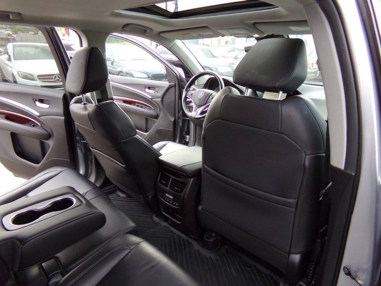 Used 2016 Acura MDX w/ Technology Package AWD/4WD image 22