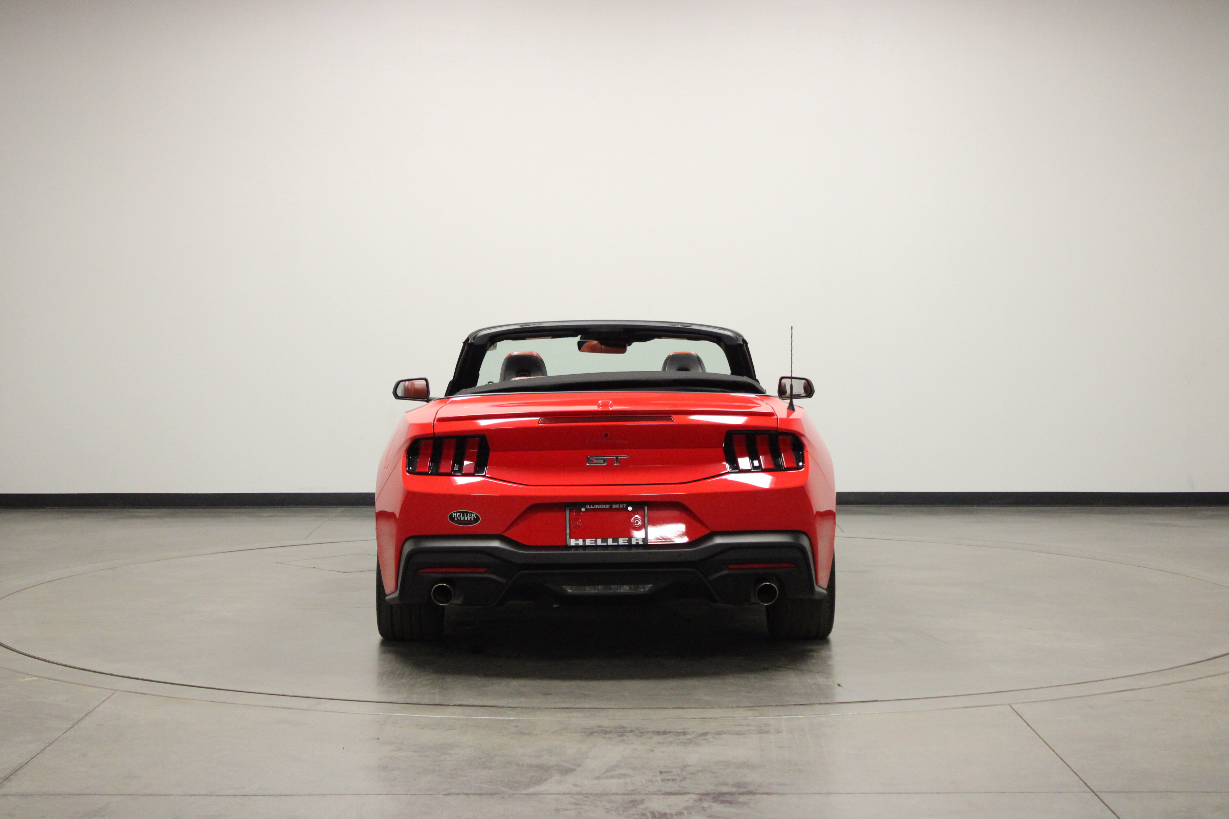 Used 2024 Ford Mustang GT Premium image 16
