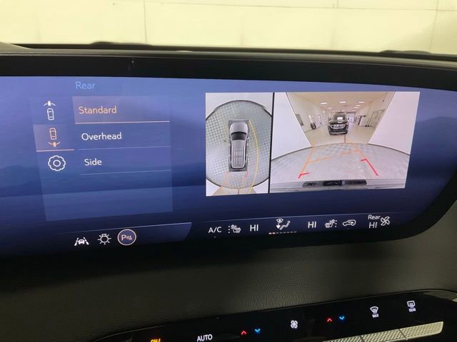 Used 2025 Buick Enclave Preferred image 11