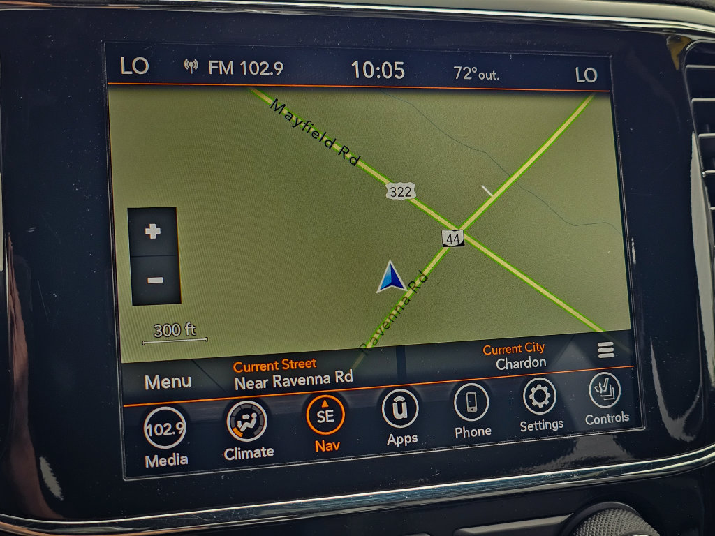 Used 2022 Jeep Grand Cherokee Limited w/ Tech Group AWD/4WD image 26