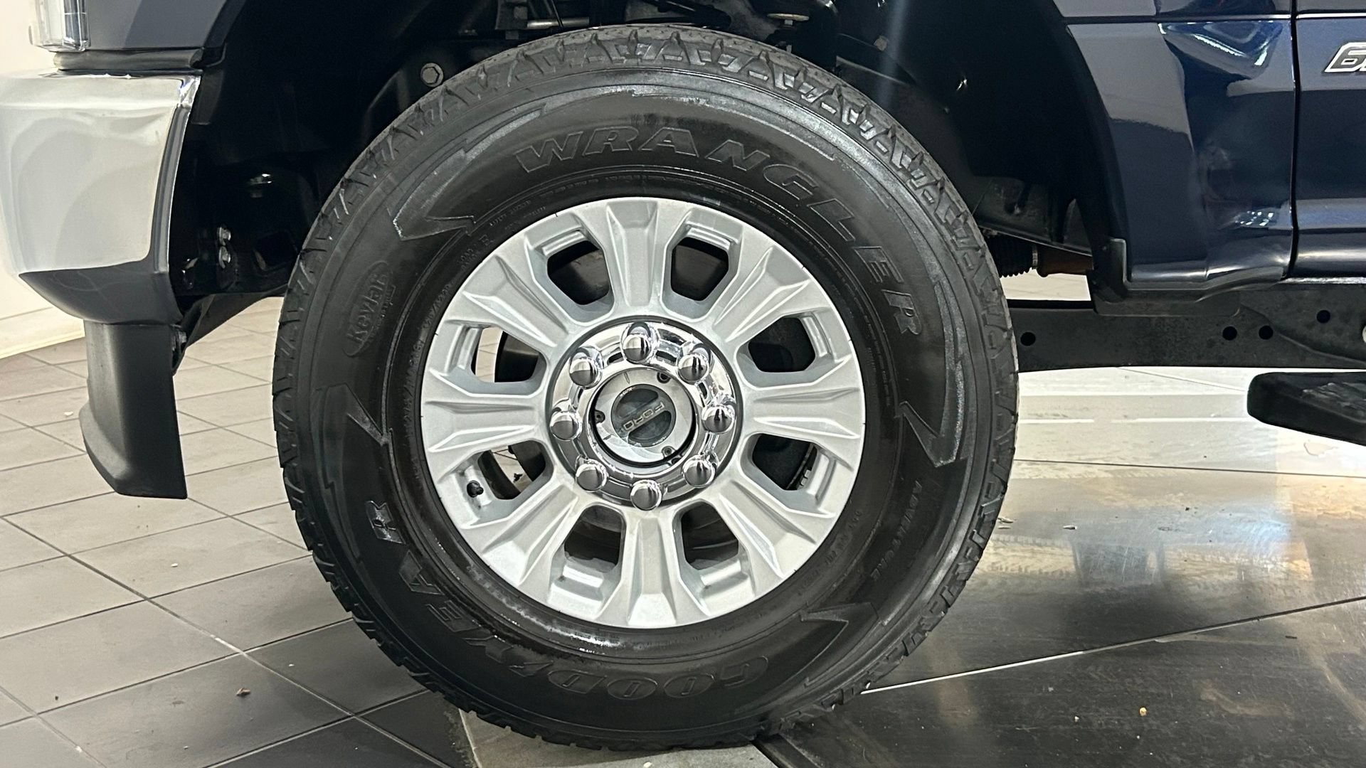 Used 2022 Ford F250 XL w/ STX Appearance Package AWD/4WD image 21