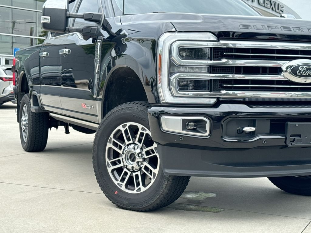 Used 2024 Ford F250 Limited w/ FX4 Off-Road Package AWD/4WD image 9