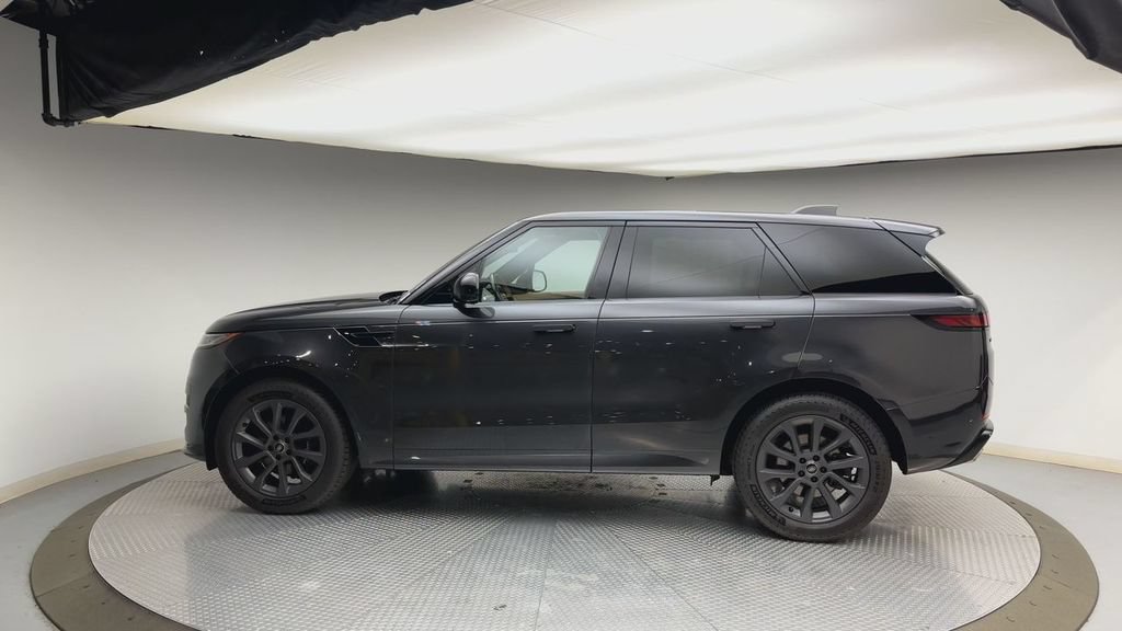 Used 2023 Land Rover Range Rover Sport SE Dynamic AWD/4WD image 5