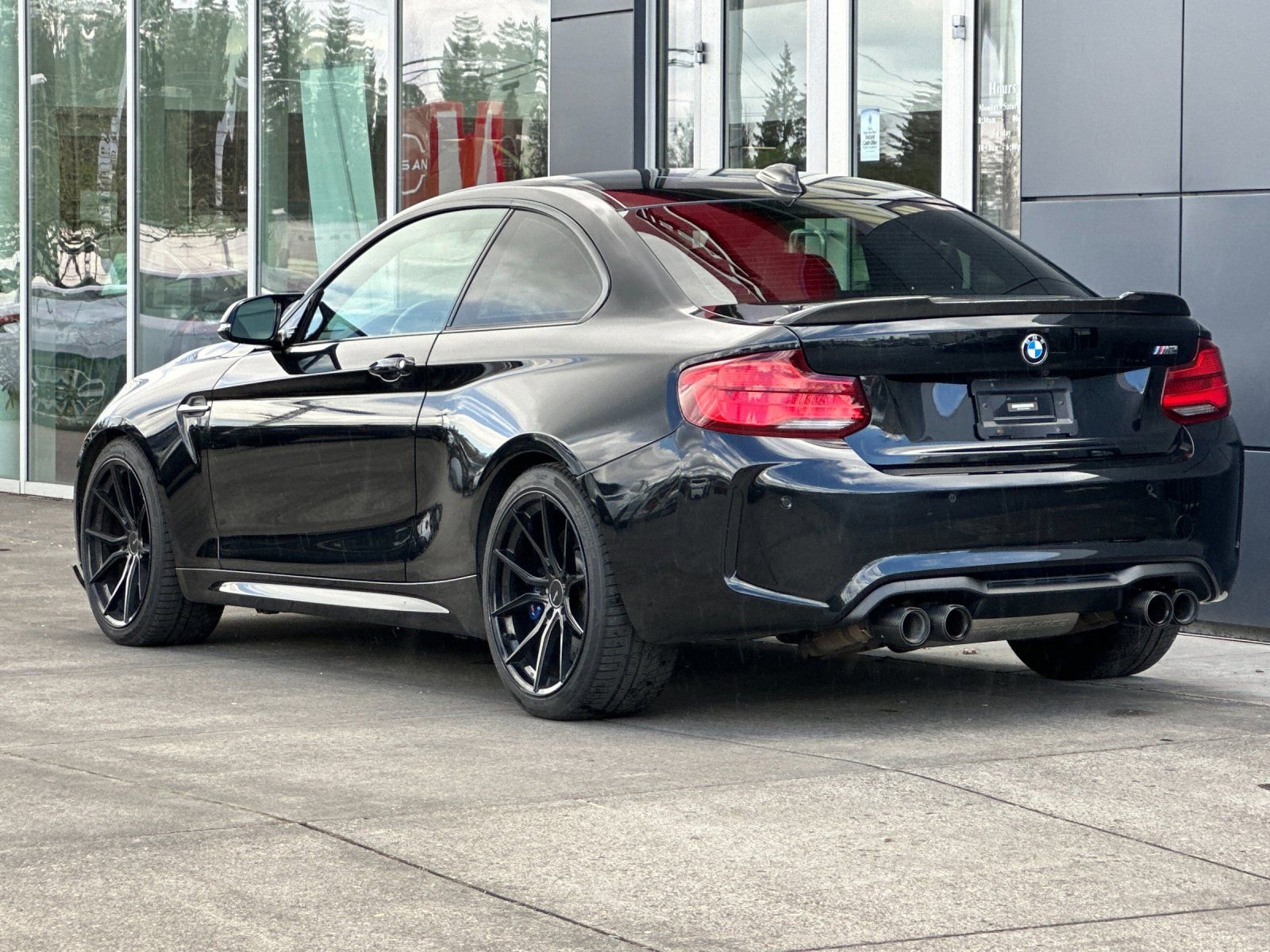 Used 2018 BMW M2 image 4