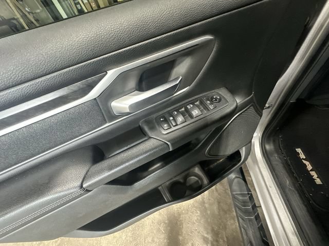 Used 2020 RAM 1500 Big Horn AWD/4WD image 19