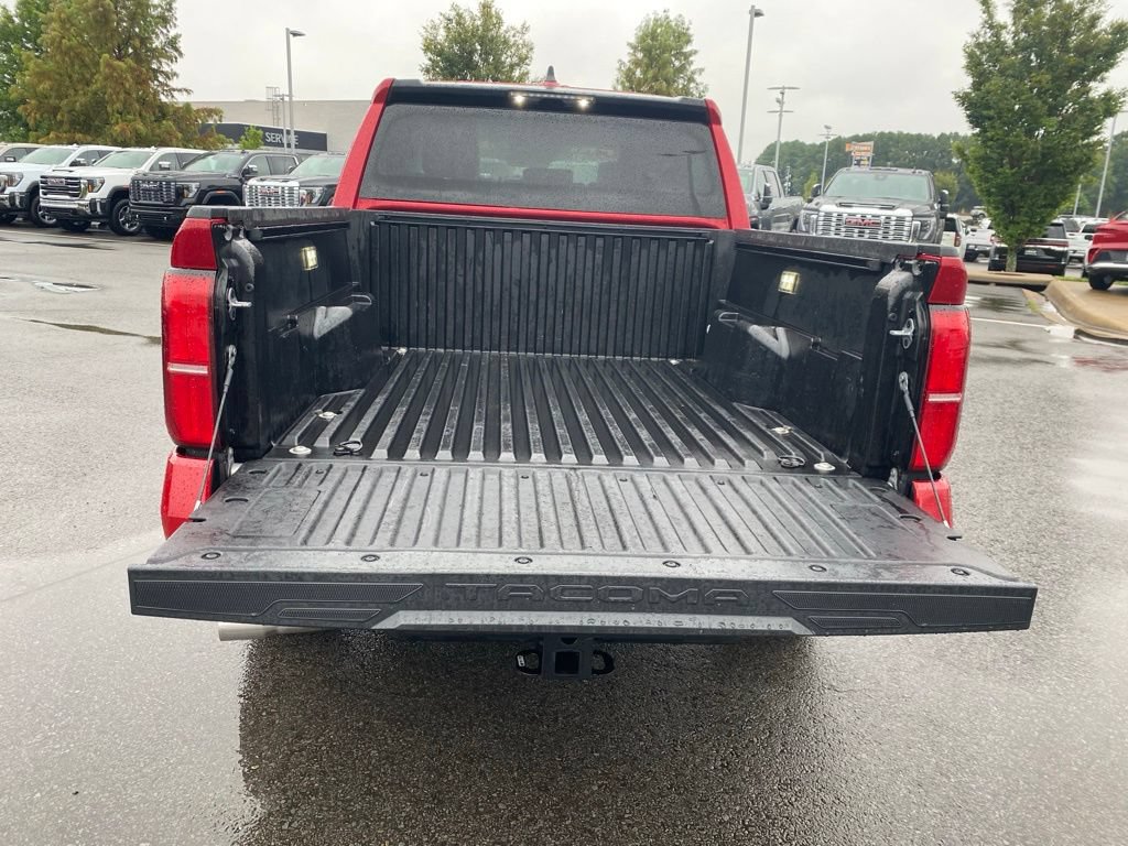 Used 2025 Toyota Tacoma SR5 RWD image 9