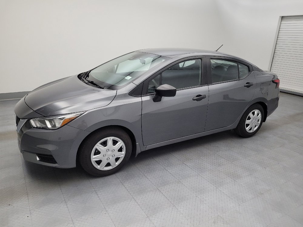 Used 2021 Nissan Versa S FWD image 2