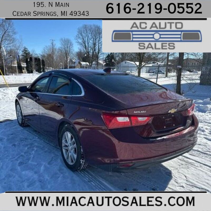 Used 2016 Chevrolet Malibu LT w/ Leather Package image 3