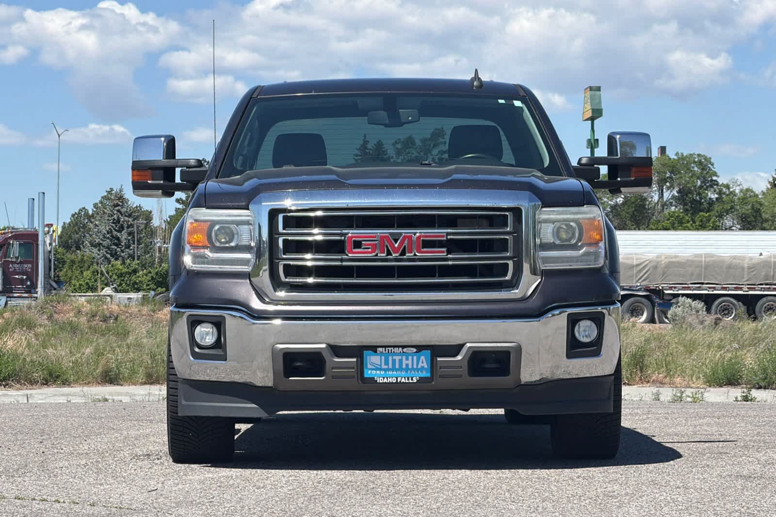 Used 2015 GMC Sierra 1500 SLT w/ Max Trailering Package AWD/4WD image 10