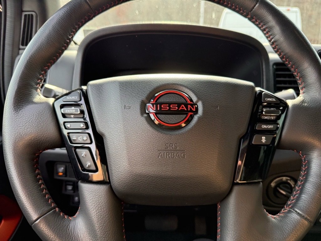Used 2023 Nissan Frontier PRO-4X w/ Pro-4X Premium Package image 16