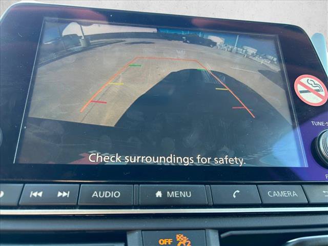 Used 2025 Nissan Altima 2.5 SV FWD image 12