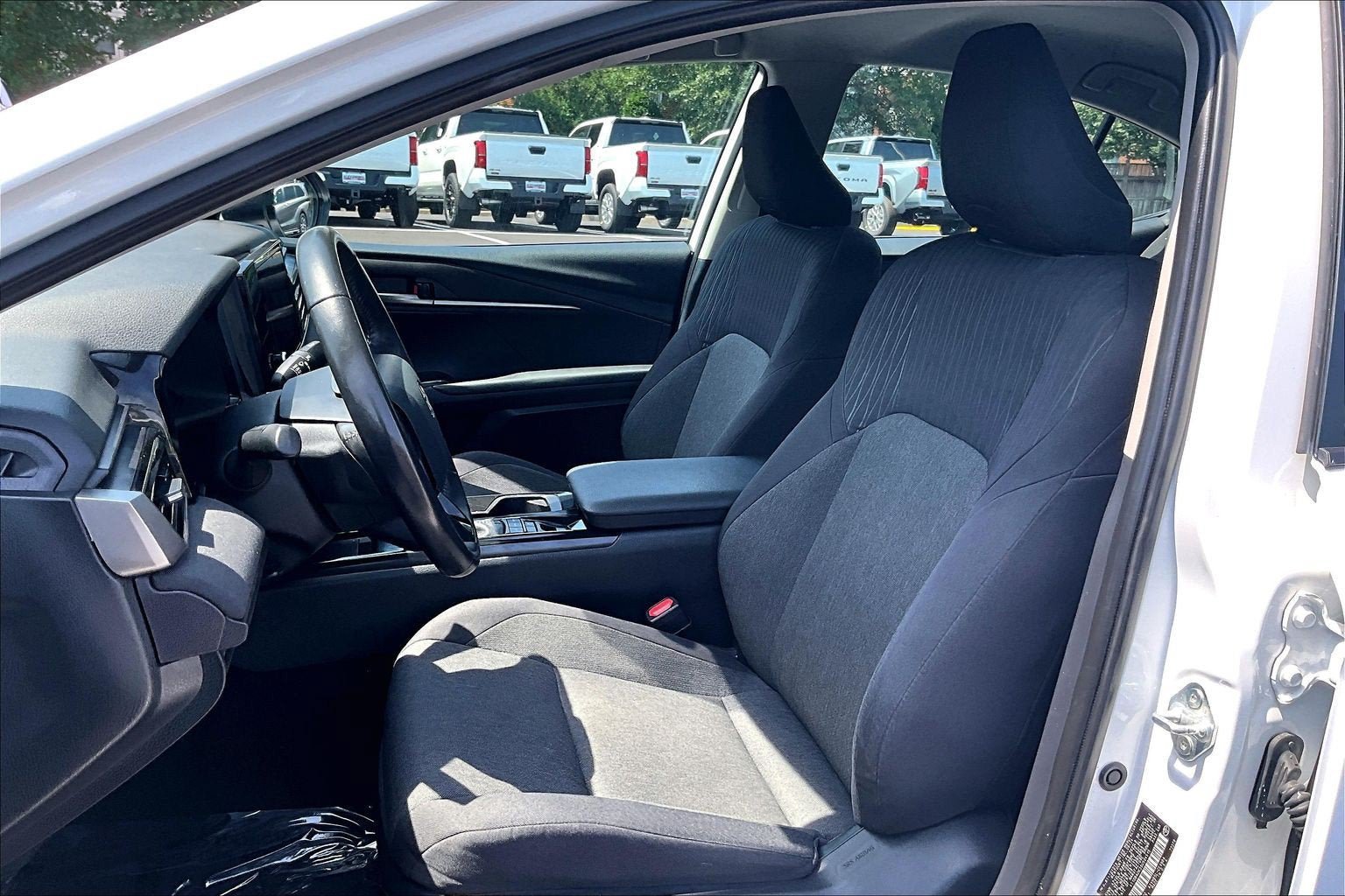 Used 2025 Toyota Camry LE w/ Convenience Package AWD/4WD image 23