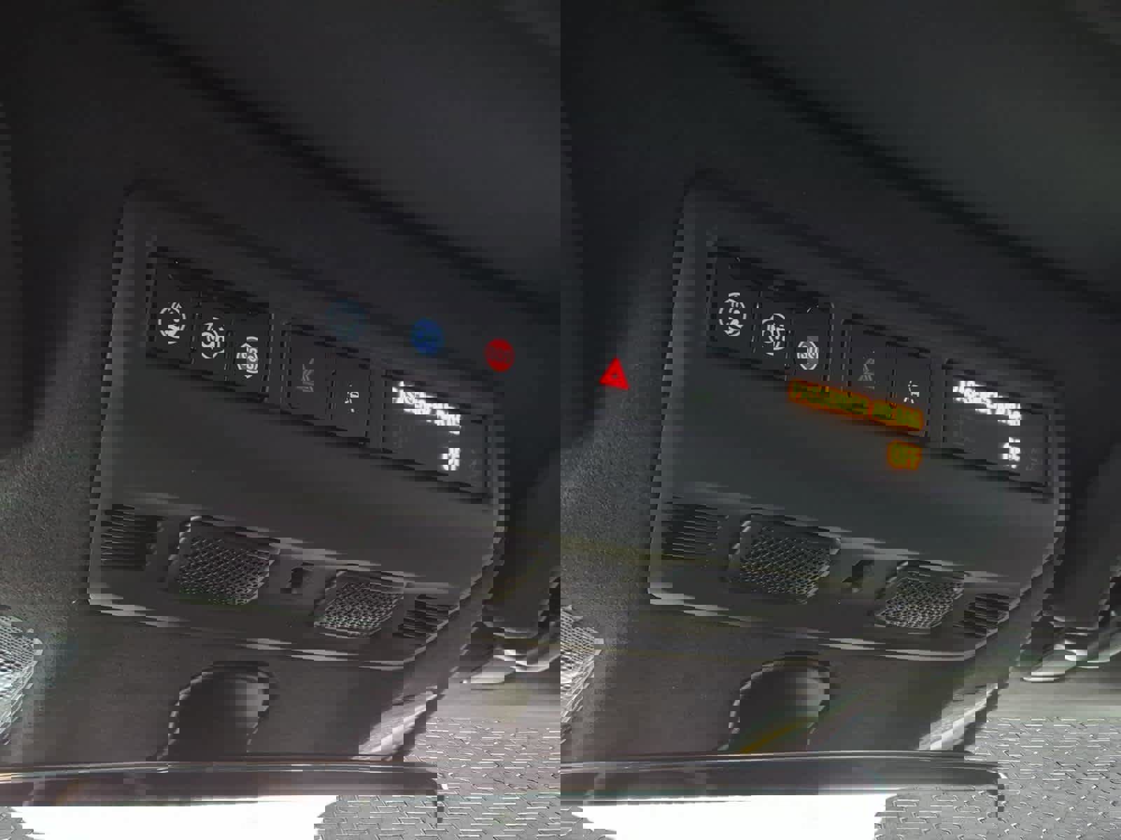 Used 2025 Chevrolet Corvette Z06 image 19