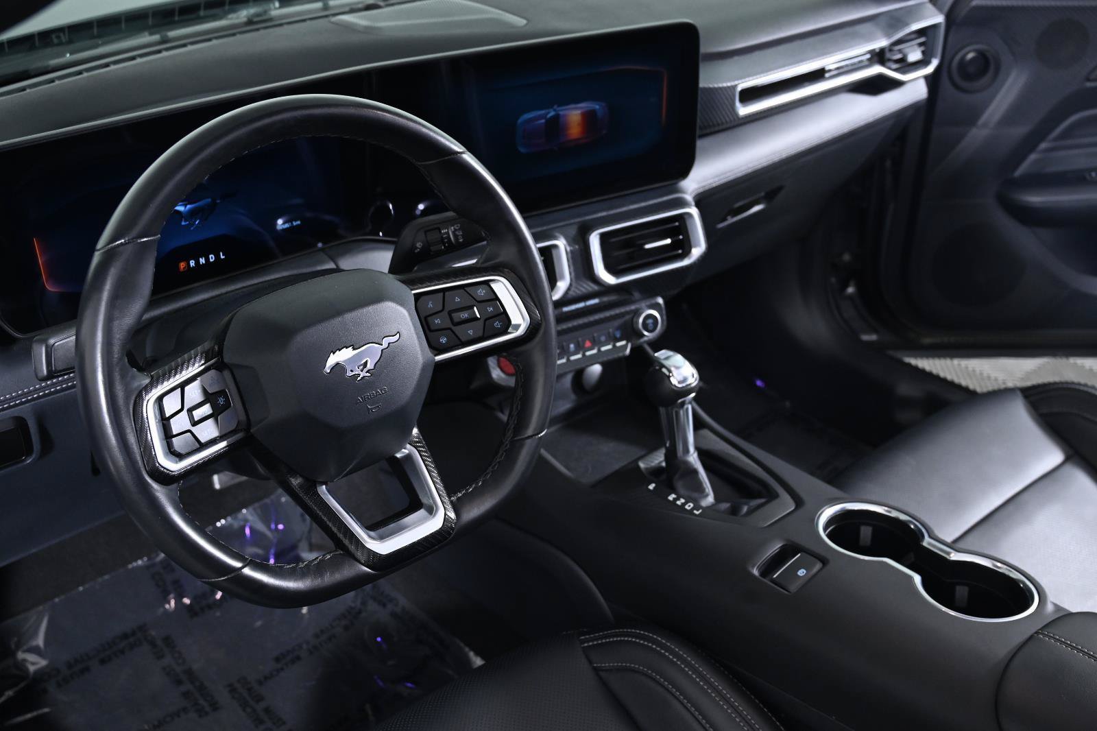 Used 2025 Ford Mustang Premium RWD image 14