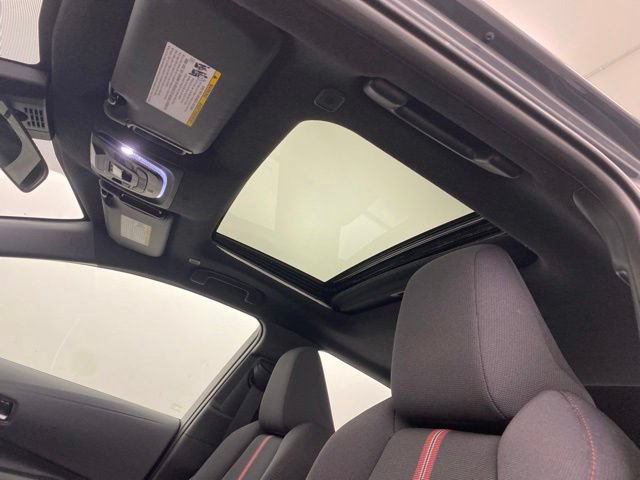 Used 2025 Toyota Corolla SE w/ SE Premium Package FWD image 13