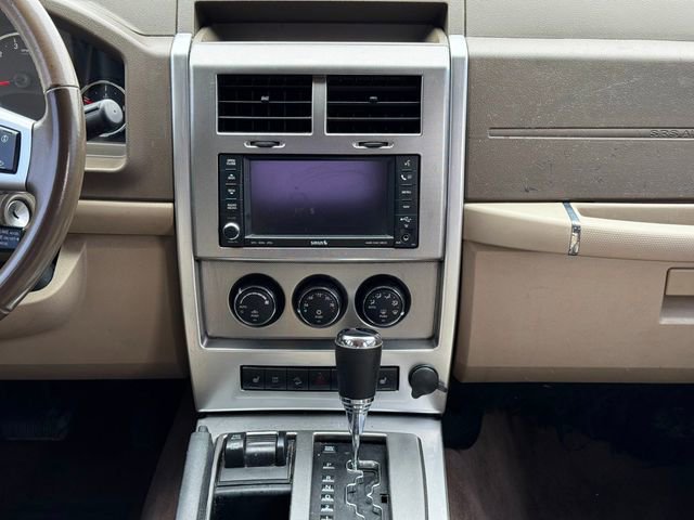 Used 2008 Jeep Liberty Limited w/ Premium Group II AWD/4WD image 18