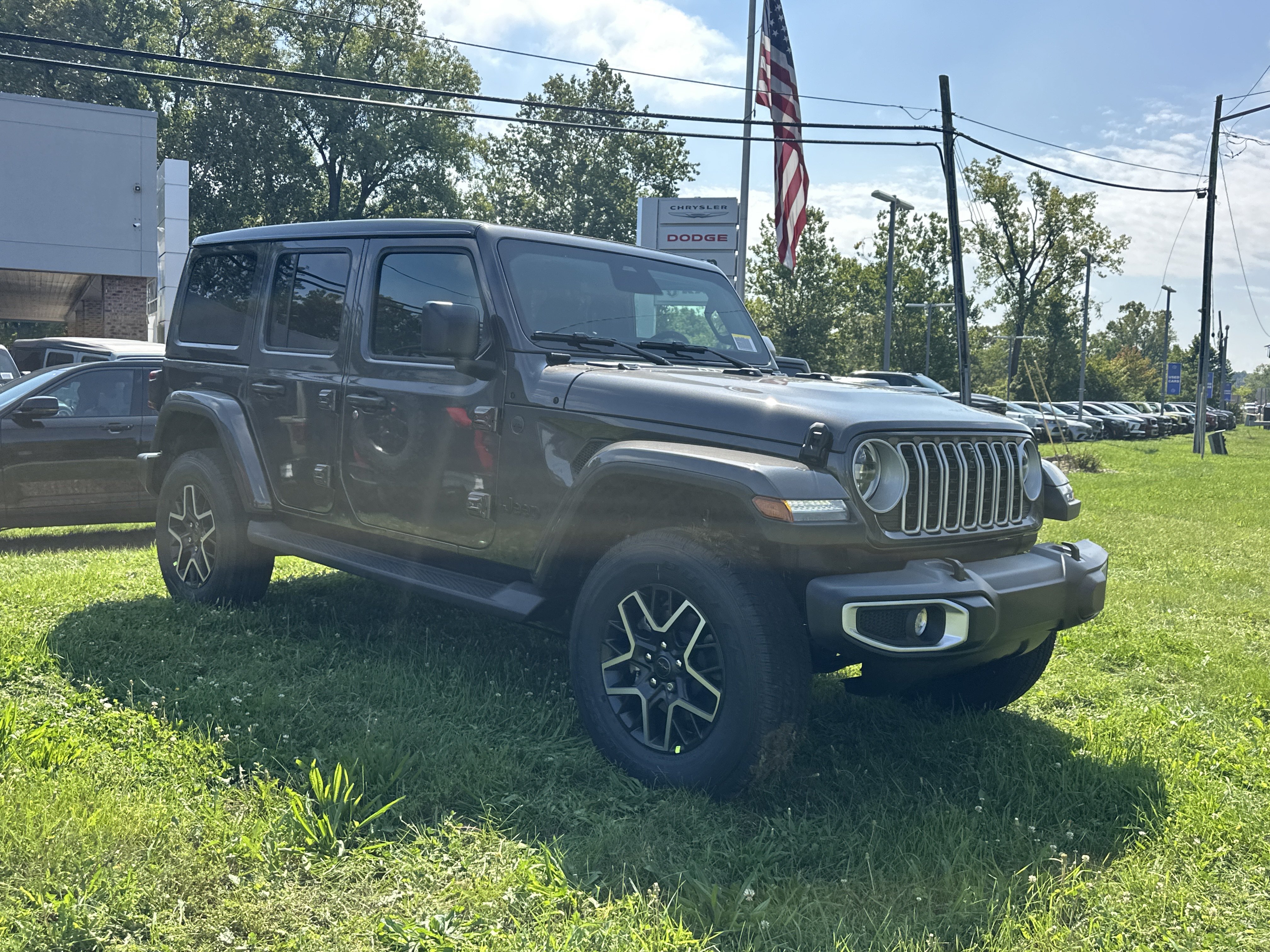 New 2027 Jeep Wrangler Unlimited Sahara AWD/4WD image 20