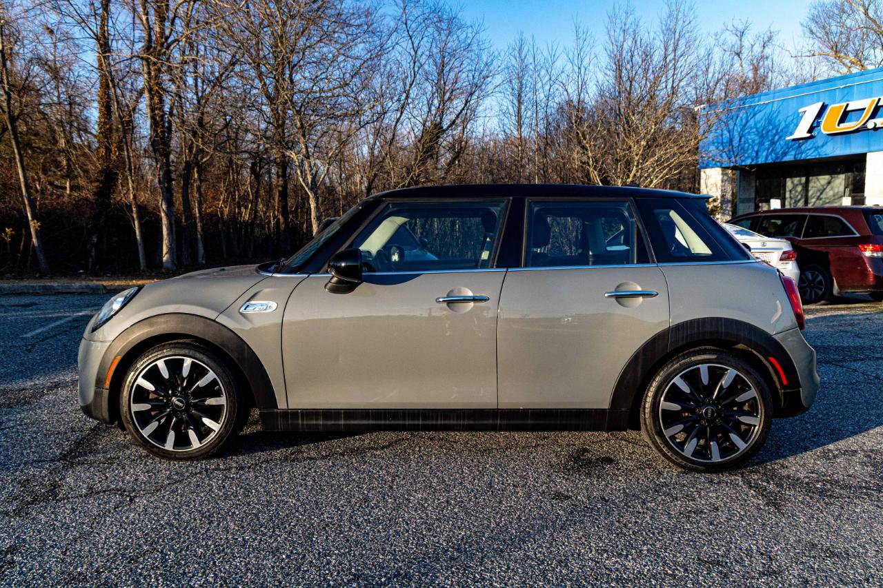 Used 2019 MINI Cooper S w/ Premium Package FWD image 3