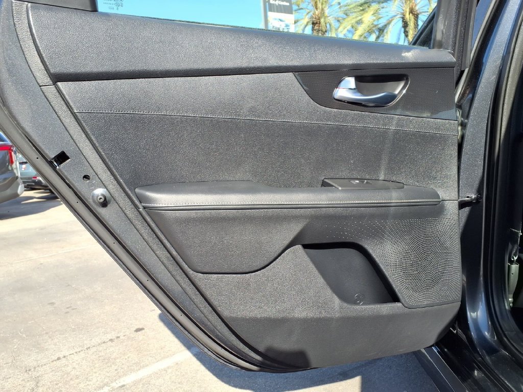 Certified 2024 Kia Forte GT-Line FWD image 12