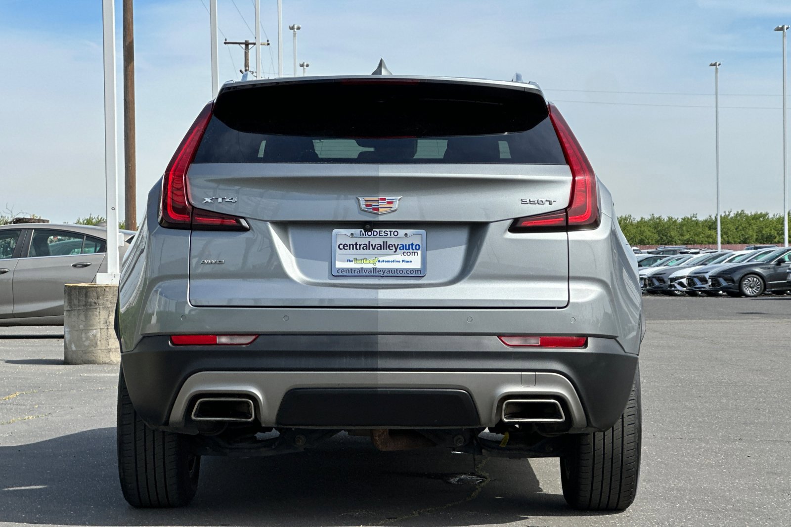 Used 2023 Cadillac XT4 Premium Luxury image 5