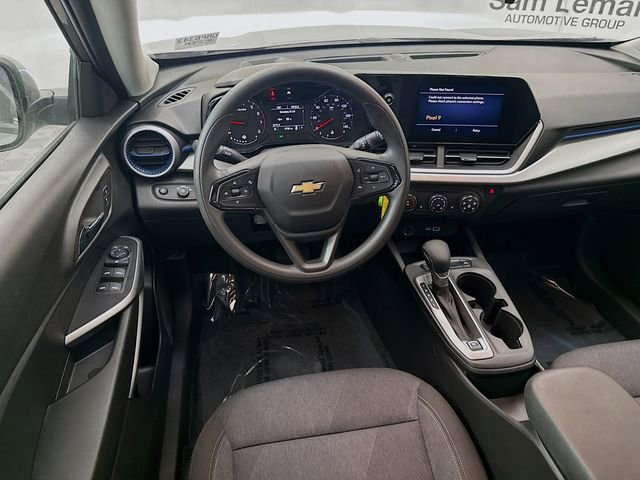 Used 2024 Chevrolet Trax LS w/ LS Convenience Package image 23